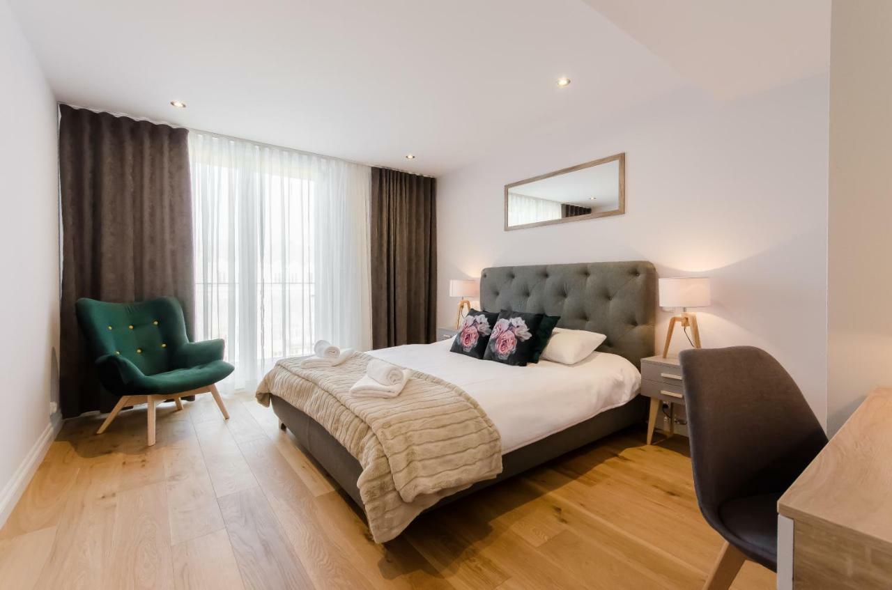 Kazimierz Penthouse With Private Terrace Apartment คราคูฟ ภายนอก รูปภาพ