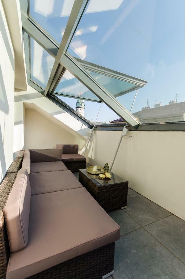 Kazimierz Penthouse With Private Terrace Apartment คราคูฟ ภายนอก รูปภาพ