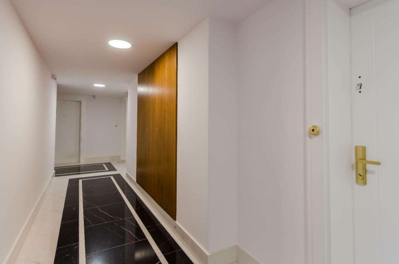 Kazimierz Penthouse With Private Terrace Apartment คราคูฟ ภายนอก รูปภาพ