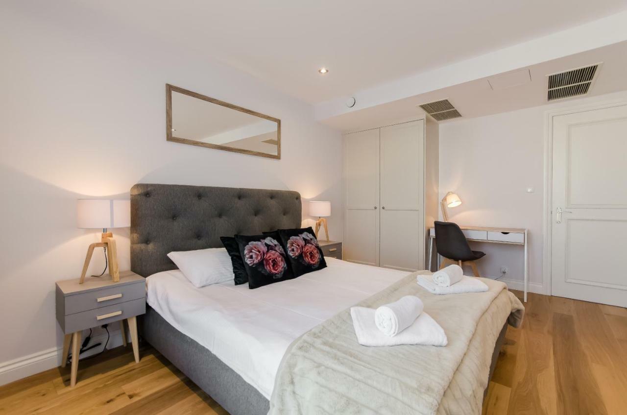 Kazimierz Penthouse With Private Terrace Apartment คราคูฟ ภายนอก รูปภาพ
